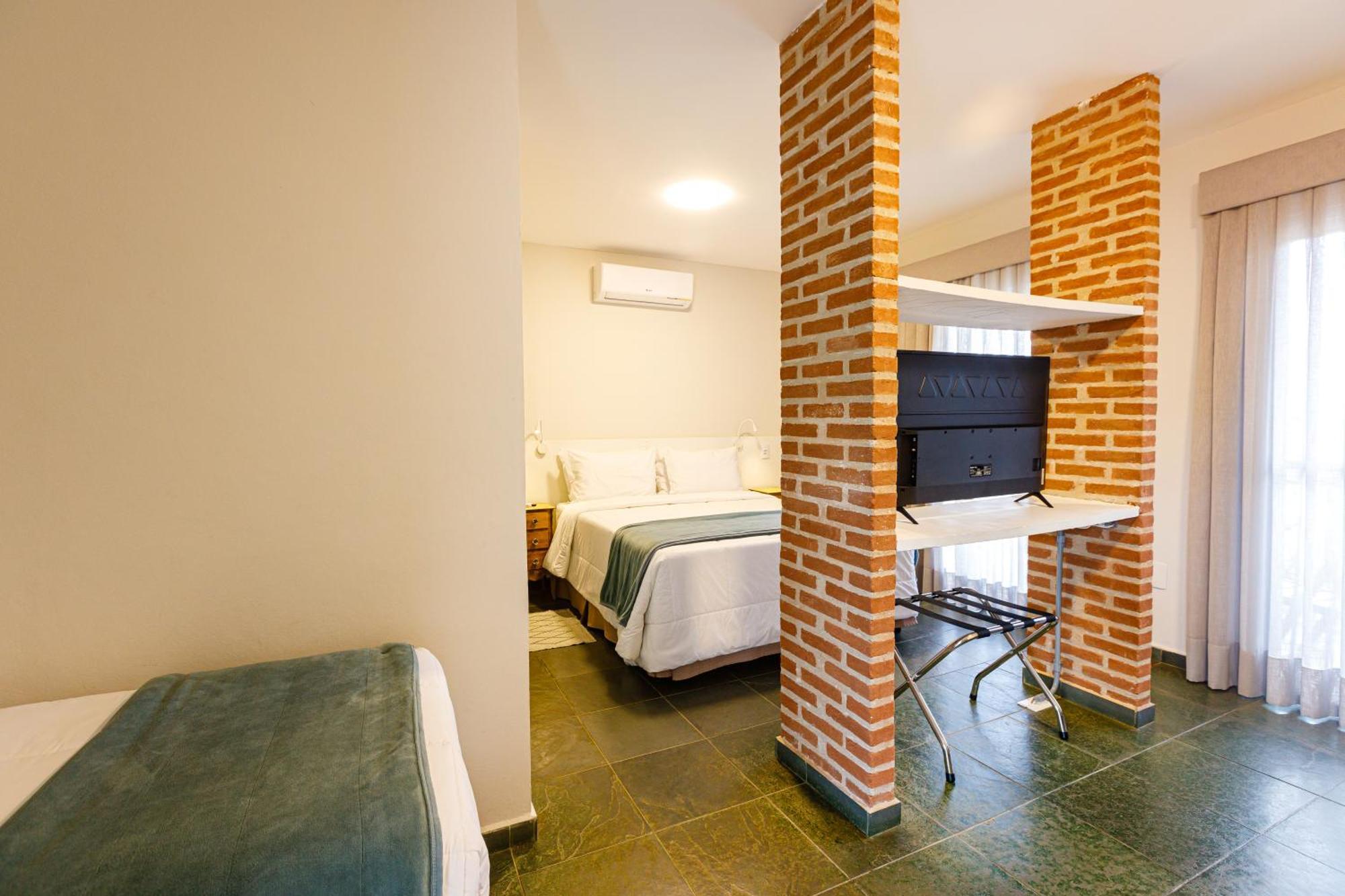 Filimahalo Hotel Серра-Негра Экстерьер фото